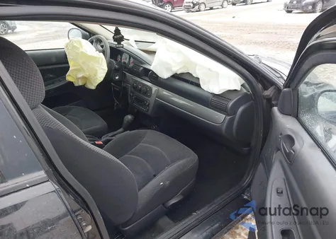 2005 Dodge Stratus z USA, uszkodzony, nr VIN 1B3EL46X65N582657